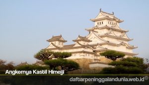 Angkernya Kastil Himeiji